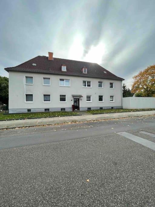 Zentrale Grosse Vollausgestattete Wohnung Fuer Alle Zwecke Perfekt Geeignet Witten Extérieur photo